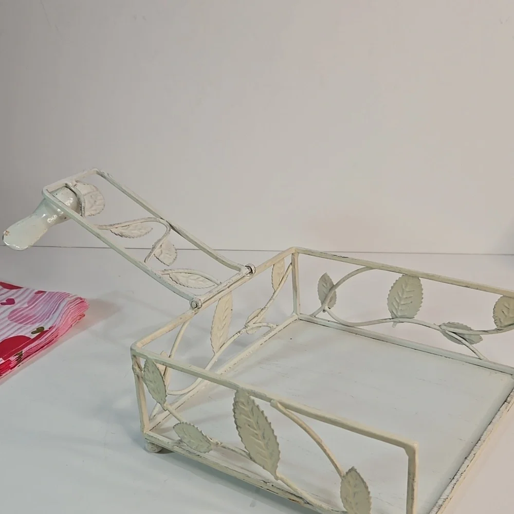Shabby Chic distressed shabby
